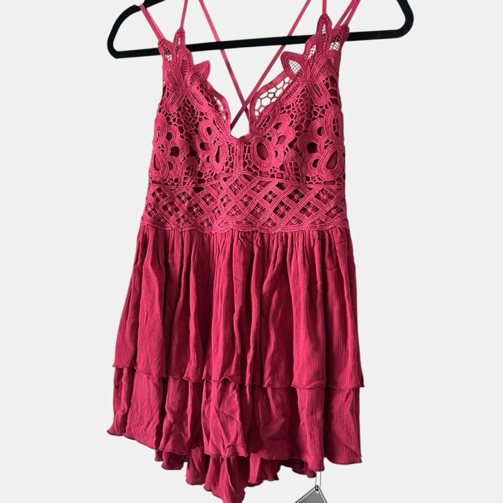 Zaful Rasberry Lace-Trim Tiered Cami - Picture 5 of 9
